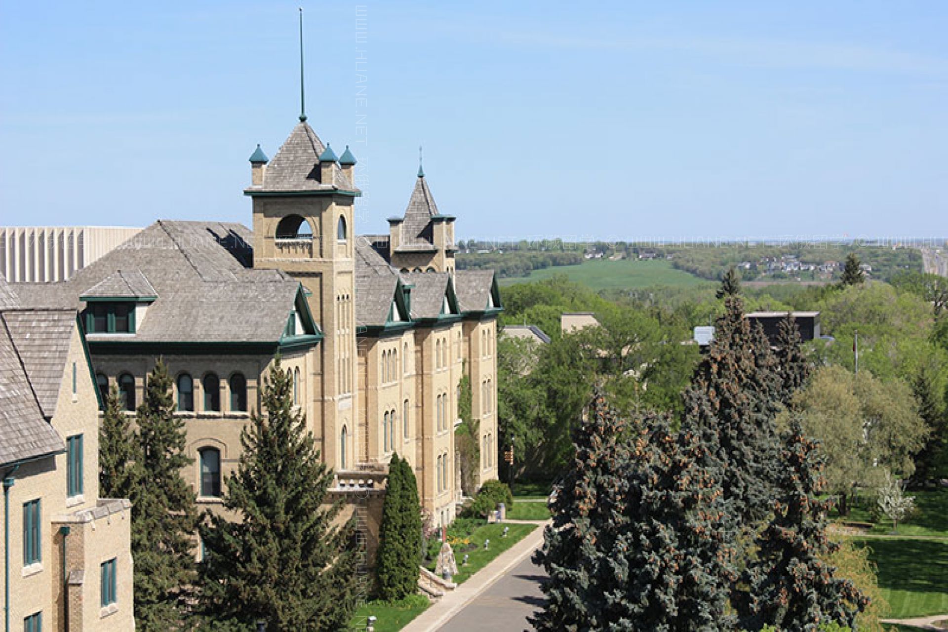 布蘭登大學